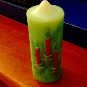 Beautiful Vintage Antique Christmas Candle With Original Sticker Excellent Cond.